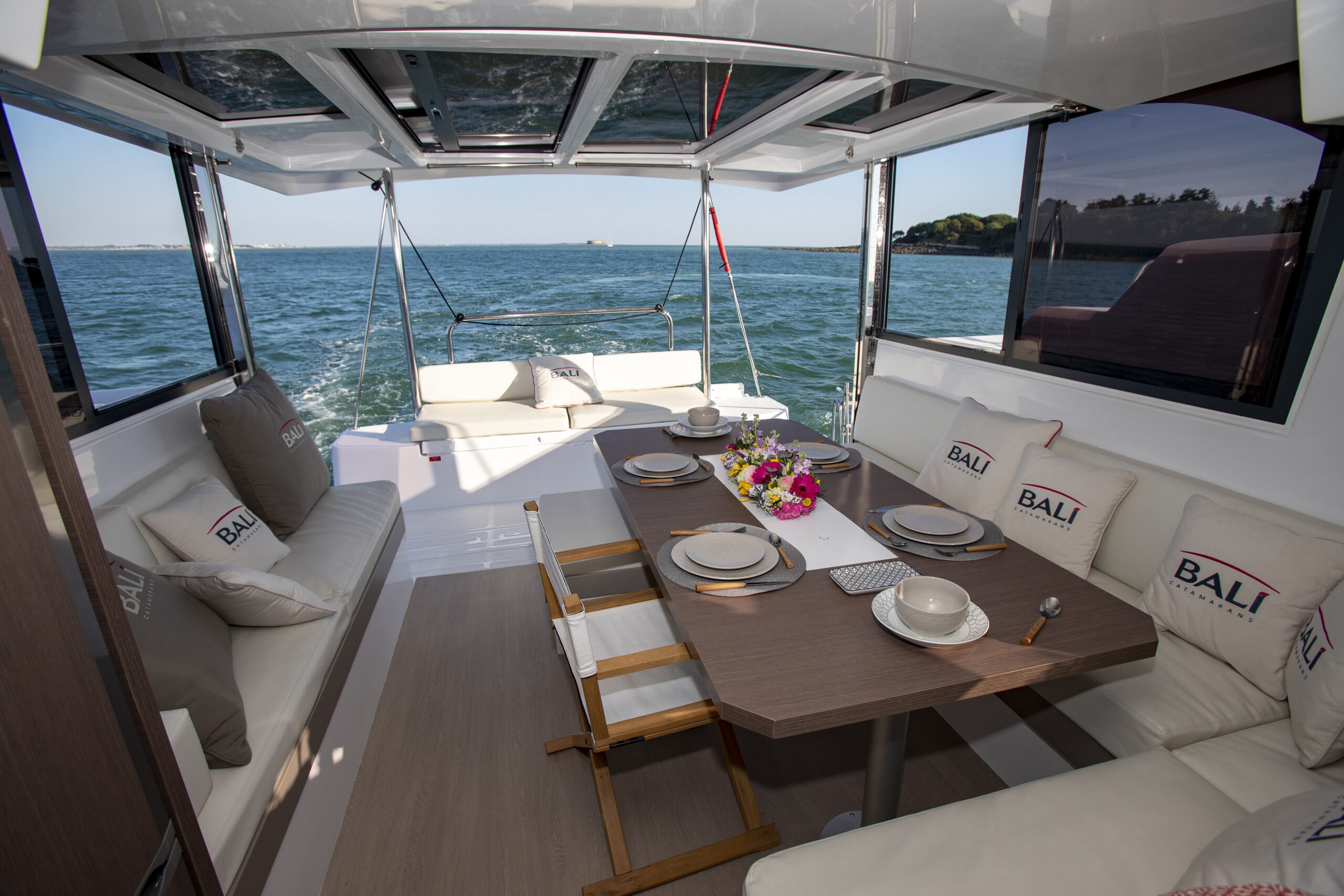 BALI CAT_ASTRASERVICES IBIZA BALI CAT_ASTRASERVICES IBIZA